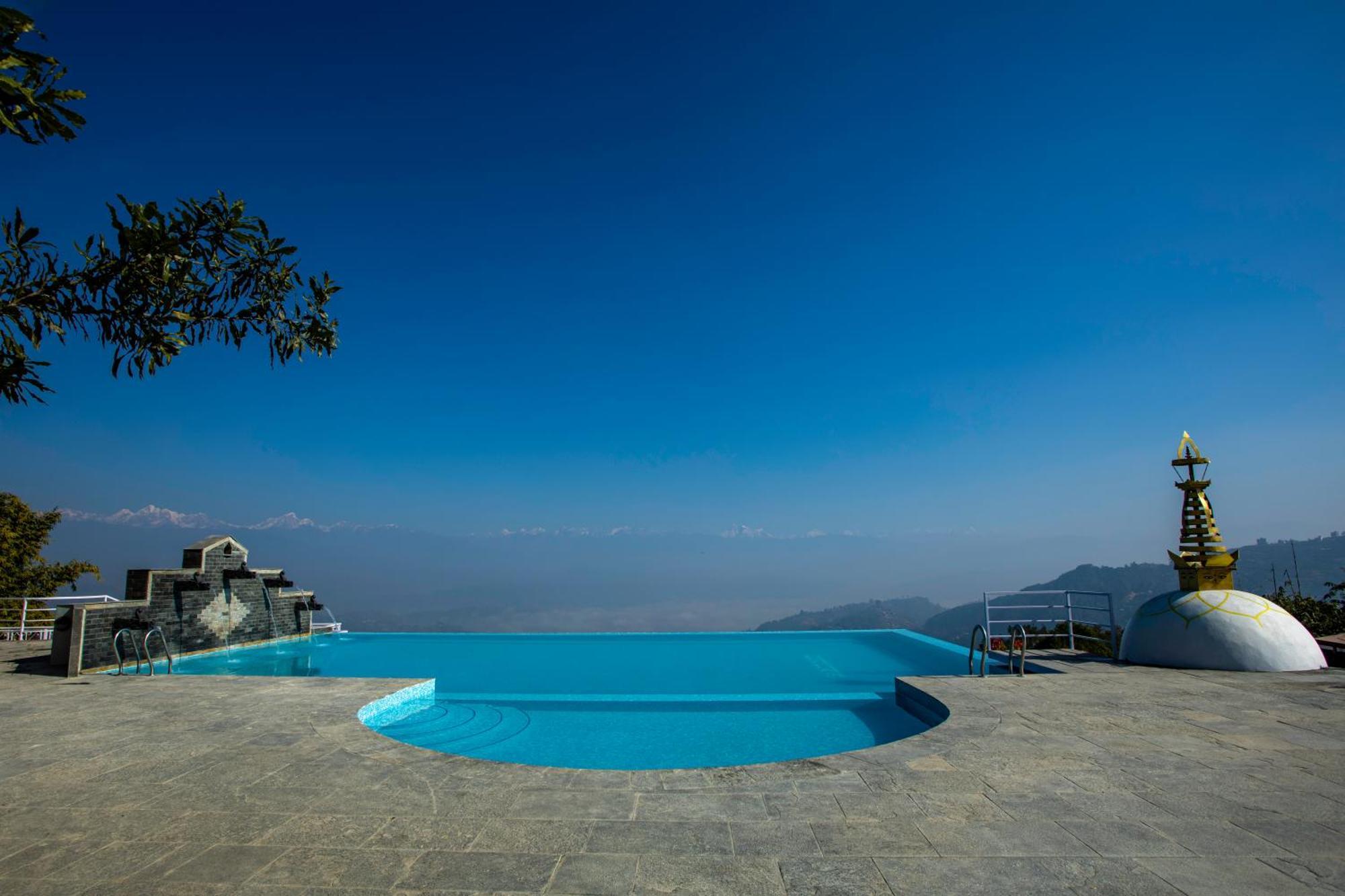 Dhulikhel Lodge Resort Экстерьер фото